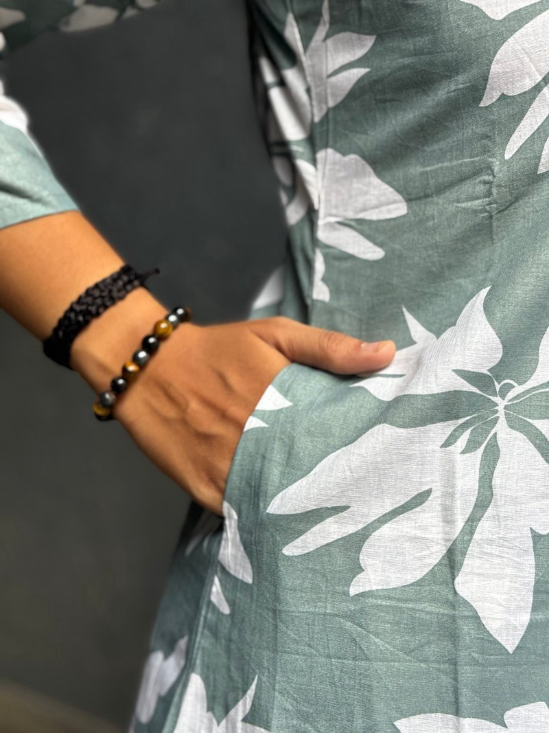 CHIC GREEN FLORAL COTTON DROP OFFER KURTA