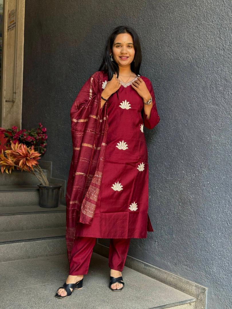 Crimson Grace Suit Set