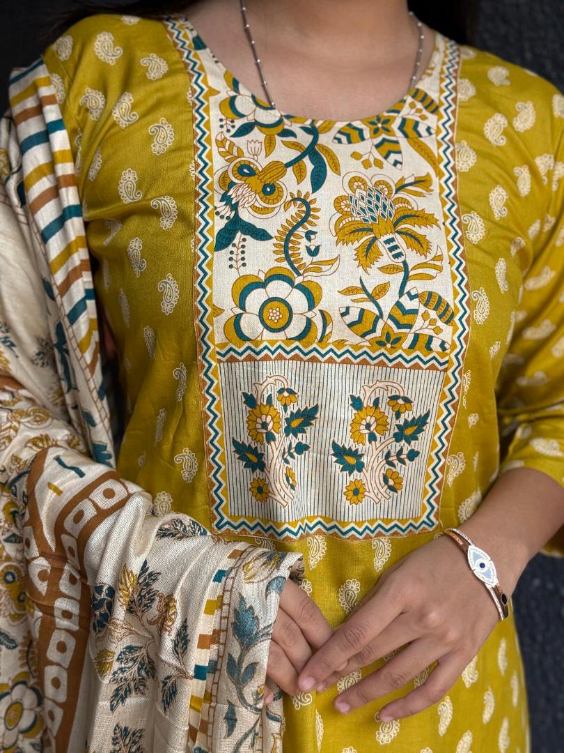 Mustard Heritage Elegance Set