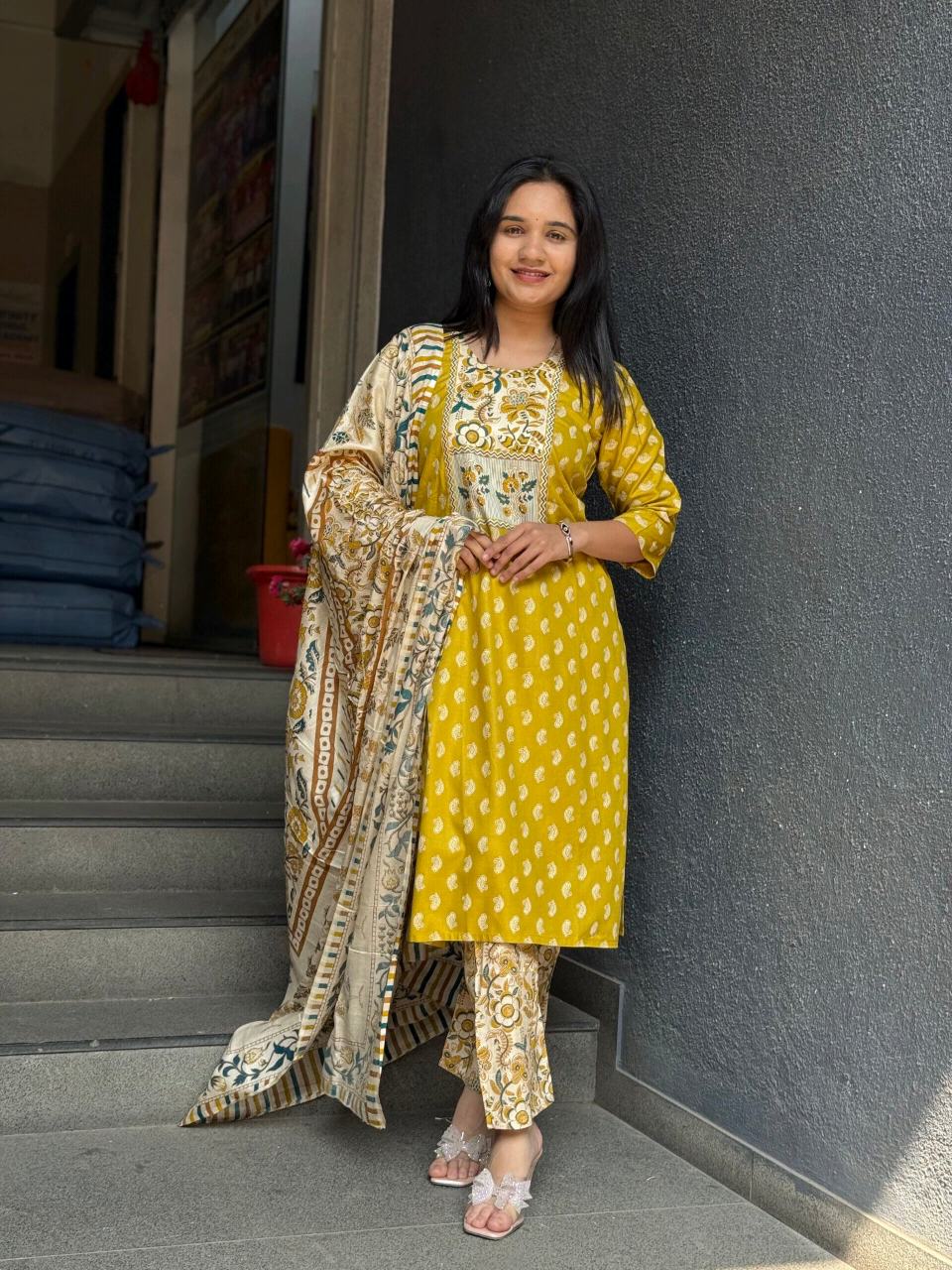 Mustard Heritage Elegance Set